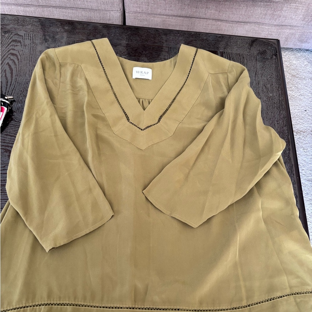 Wrap London green V-Neck Blouse size 14 100 percent silk!